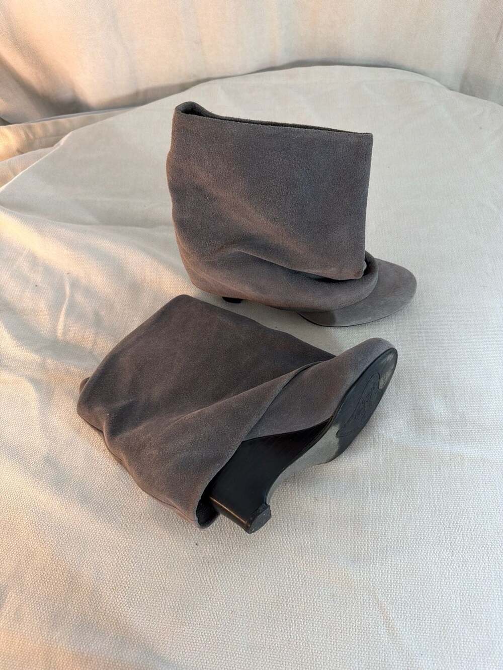 Naughty Monkey Grey Suede Slouchy Wedge Ankle Boots Size 7.5